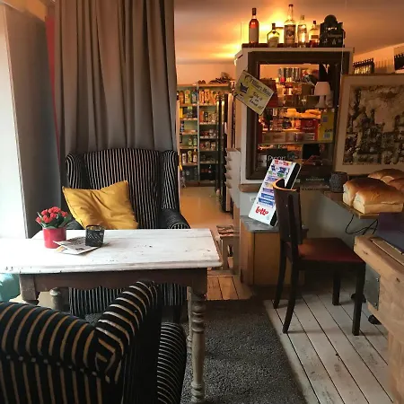 Oda ve Kahvaltı 't En 't Ander Tielt